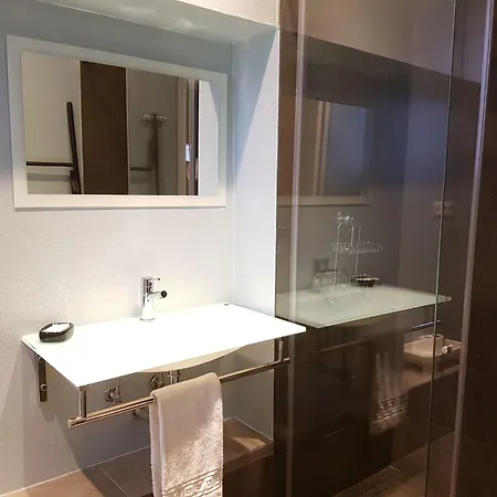 מלון דירות Alfama - Lounge 4*