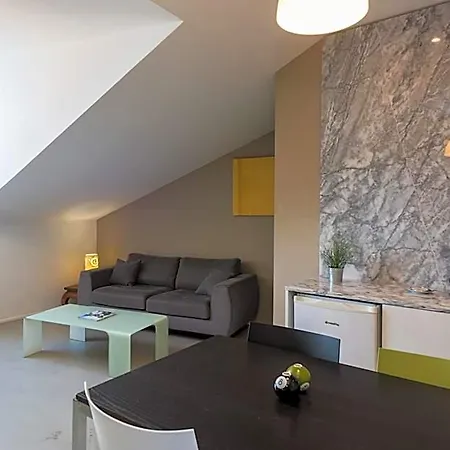 Alfama - Lounge * Lisbon